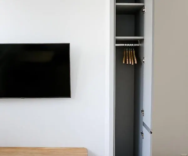 Louis & Louise & I Digital Check In Bremen